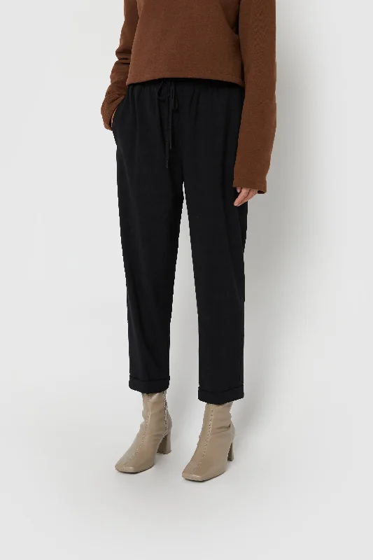 cropped women cardigan to pair with high - waisted jeansELASTIC WAISTBAND PANT