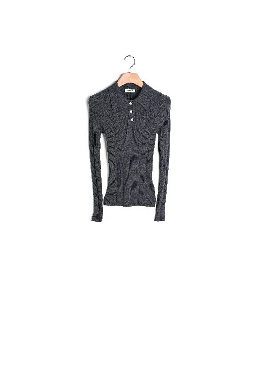 cropped women cardigan to pair with high - waisted jeansPull en maille à boutons bijoux