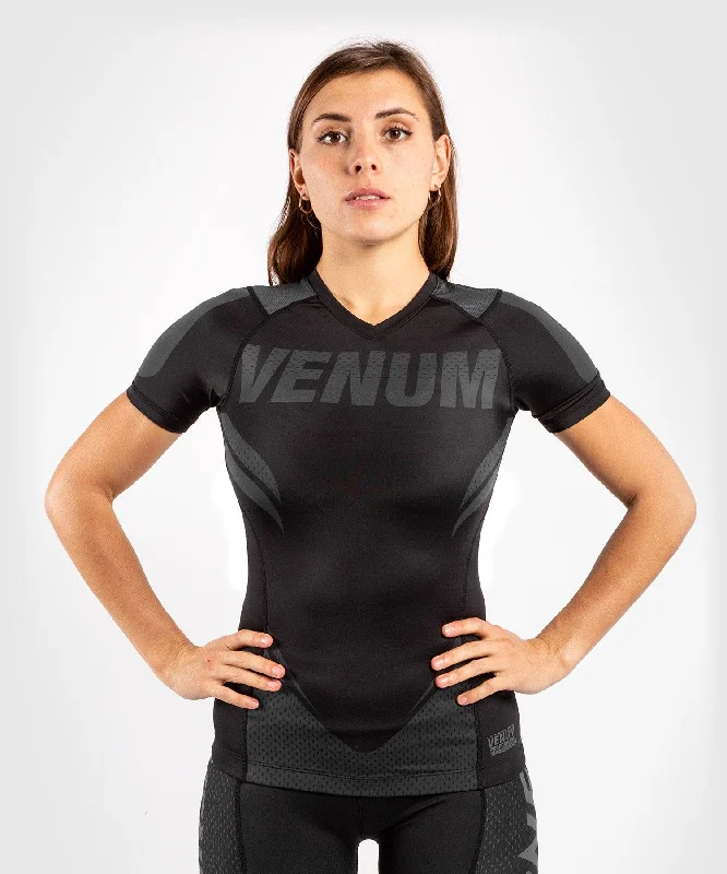 Graphic Print Women T Shirt for a Trendy StatementVenum ONE FC Impact Rashguard - short sleeves - for women - Black/Black