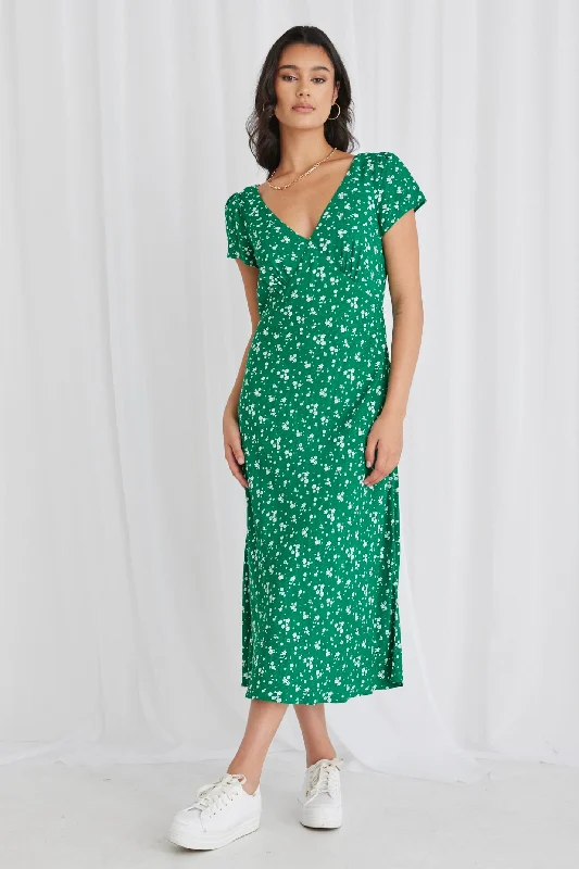 Plus Size Women Dress with a Flattering A - Line Cut for Comfort and StyleCosmic Green Ditsy Sleeveless Slim Fit Midi Dress