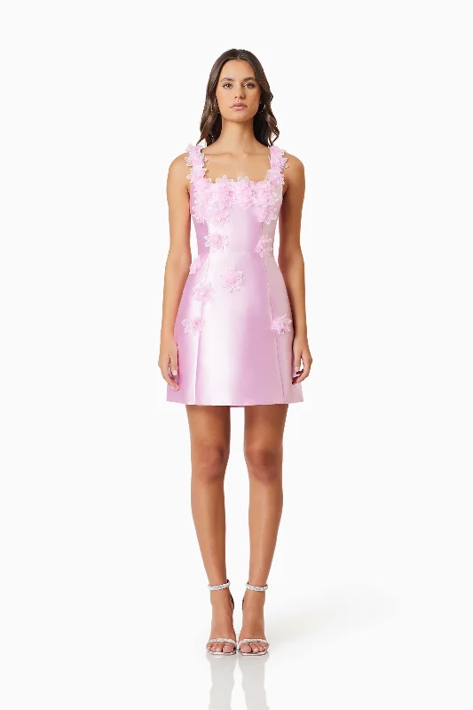 Empire Waist Women Dress to Accentuate the Bust and Conceal the WaistElder Floral Decal Applique Mini Dress In Pink