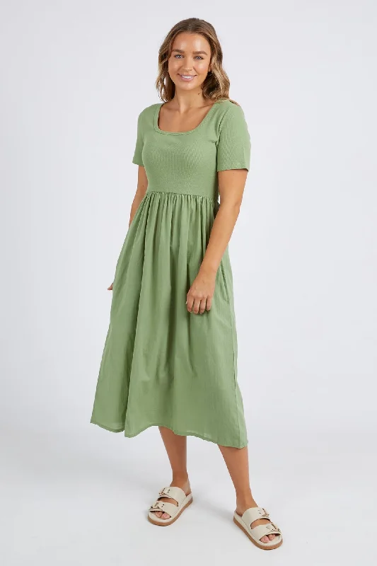 Empire Waist Women Dress to Accentuate the Bust and Conceal the WaistElla Moss Green SS Midi Dress