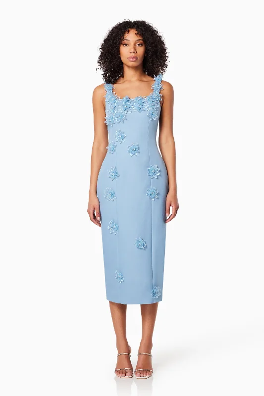 Halter Neck Women Dress to Show Off the Shoulders and NecklinePrague 3D Floral Midi Dress In Blue