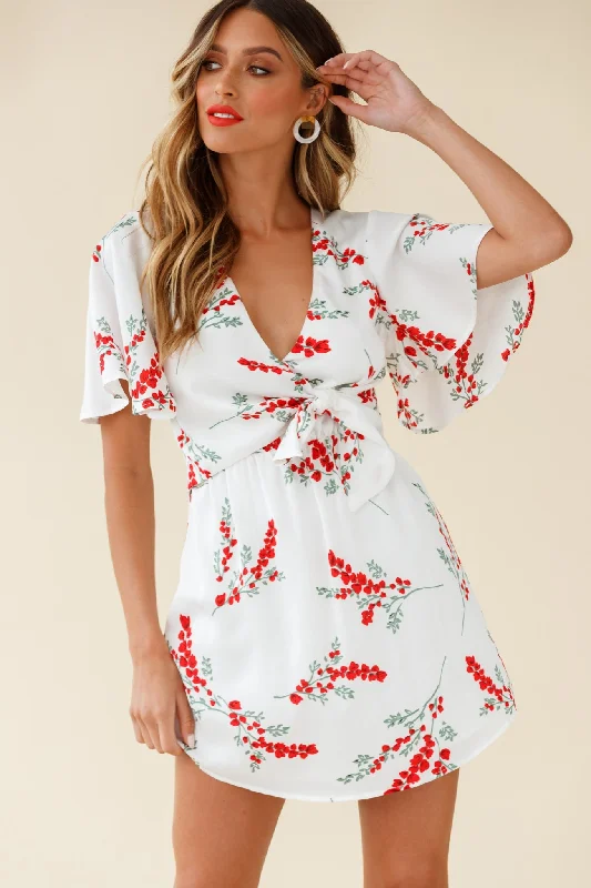 Halter Neck Women Dress to Show Off the Shoulders and NecklineStealing Hearts Flutter Sleeve Wrap Front Dress Floral Print White