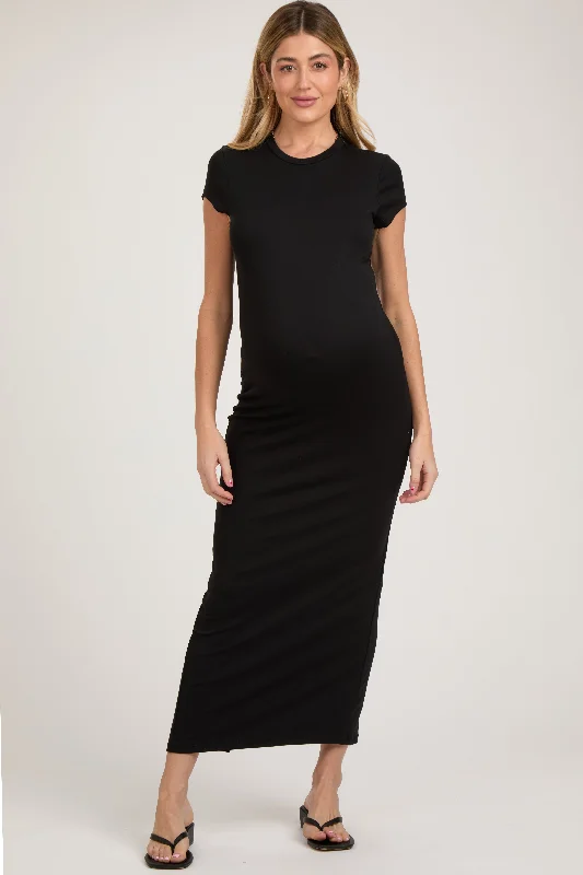 Maxi - inspired midi dresses with flowing fabrics for a beachy vibeBlack Fitted Short Sleeve Maternity Maxi Dress