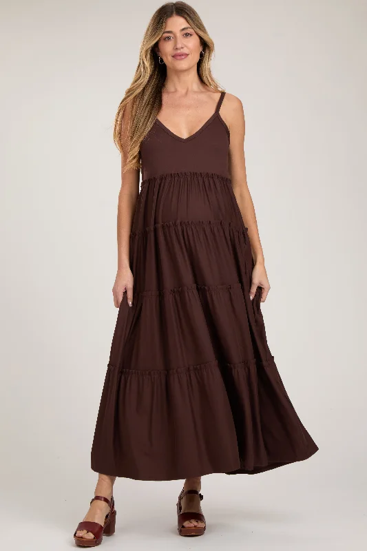 Maxi - inspired midi dresses with flowing fabrics for a beachy vibeBrown Tiered Sleeveless Maternity Maxi Dress