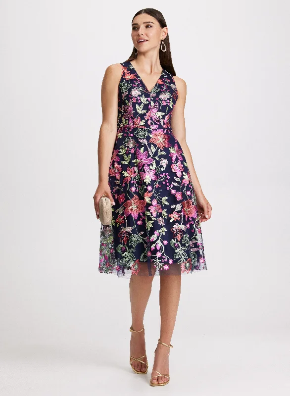 Midi dresses with tassel accents for a bohemian and free - spirited styleFloral Print Fit-&-Flare Dress