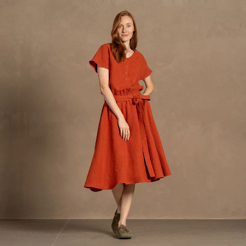 Midi dresses with pleated skirts for a timeless and elegant appealFront Button Dress Brigit Cinnamon Red