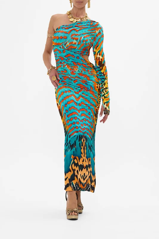 Maxi dresses with a halter neck for a stylish and sophisticated choiceONE SHOULDER JERSEY CUT OUT DRESS DESERT VISIONS