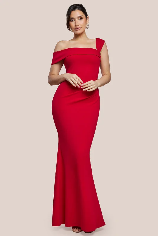 Maxi dresses with a paisley print for a classic and elegant styleGoddiva Off The Shoulder Pleated Waist Maxi Dress - Red