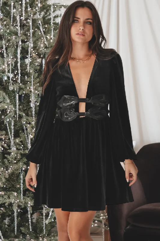 Mini dresses with embroidered details for a unique touchShe Has Class Black Velvet Low V Neckline Bow Mini Dress