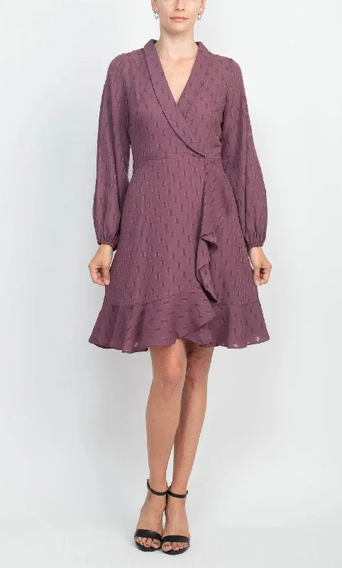 Mini cocktail dresses with a cold - shoulder ruffled sleeveLondon Times T6075M - Long Sleeve Shawl Collar Cocktail Dress