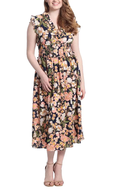 Strapless cocktail dresses with a sweetheart neckline and a full skirtLondon Times T6131M - Tea Length Floral Casual Dress