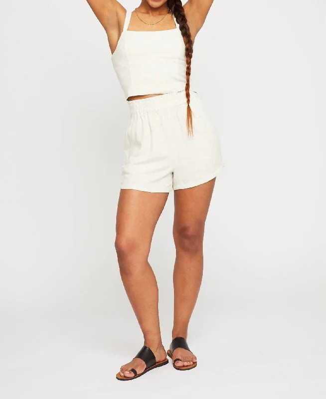 Belted Women Shorts to Enhance the WaistlineShore Short In Linen Cream