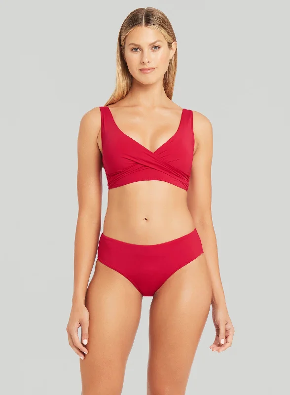 Push - up bikini top to enhance the bust for a confident beach appearanceSea Level: Eco Essentials Mid Bikini Pant Red