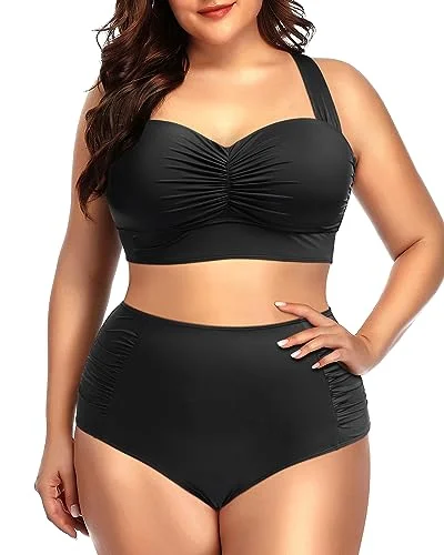 String bikini for a minimalistic and sexy beach stylePlus Size Shirred Bandeau Bikini Top & High Waist Two Piece Set