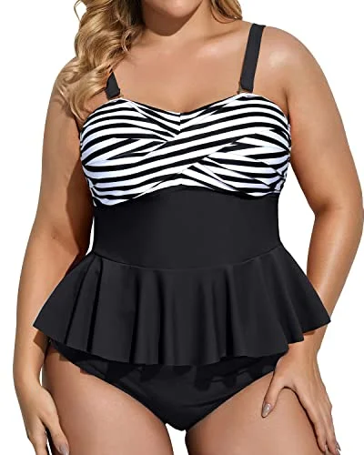 Tropical - themed bikini for a vacation - ready beach outfitTwist Front Removable Strap Two Piece Plus Size Swimsuit-Black And White Stripe